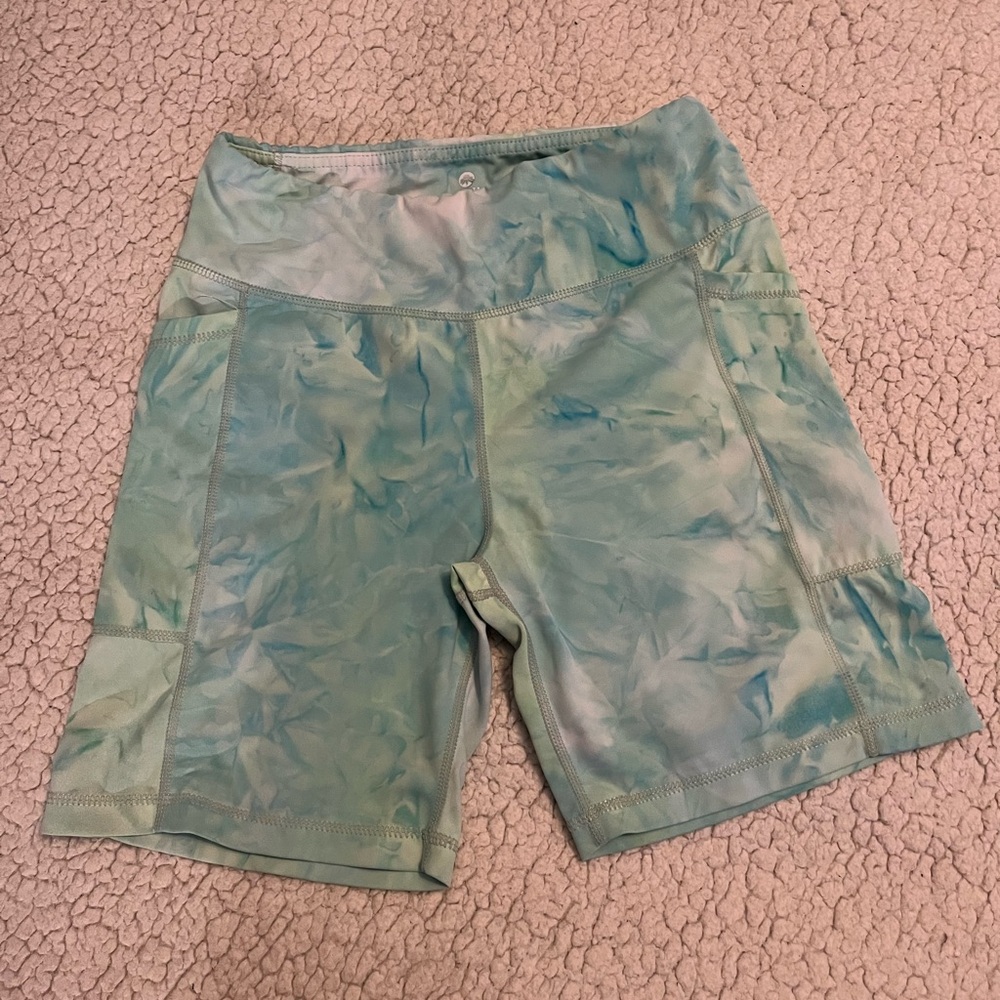 Senita Athletics Baselines Green Tie-Dye High-Waist Shorts